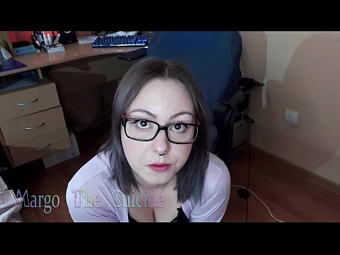 ❤️ Merch Sexy gyda Sbectol Yn Sugno Dildo'n Ddwfn ar y Camera ️ Rhyw super ar porn % cy.myinvest.top% ☑